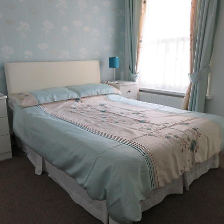 Hotel Claremont Shanklin Esterno foto