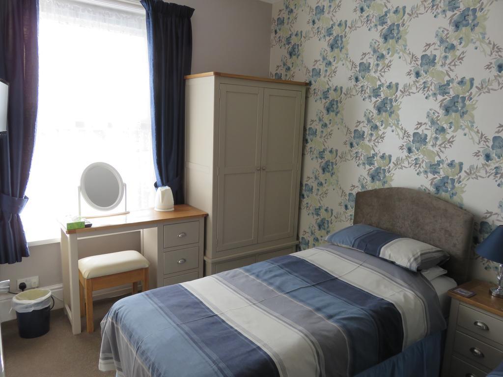 Hotel Claremont Shanklin Esterno foto