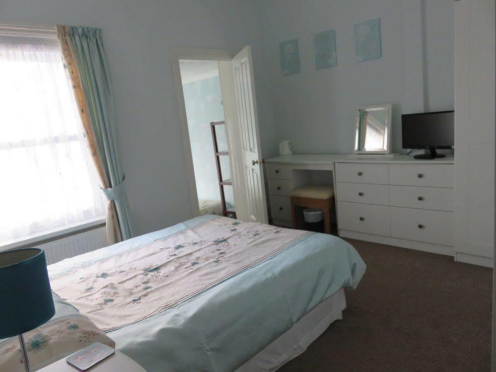 Hotel Claremont Shanklin Esterno foto